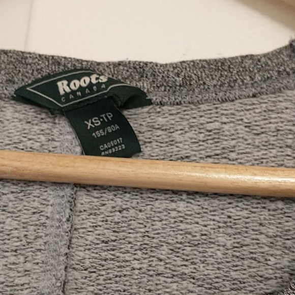 ROOTS grey sweater comfortable midi dress - Picture 4 of 6